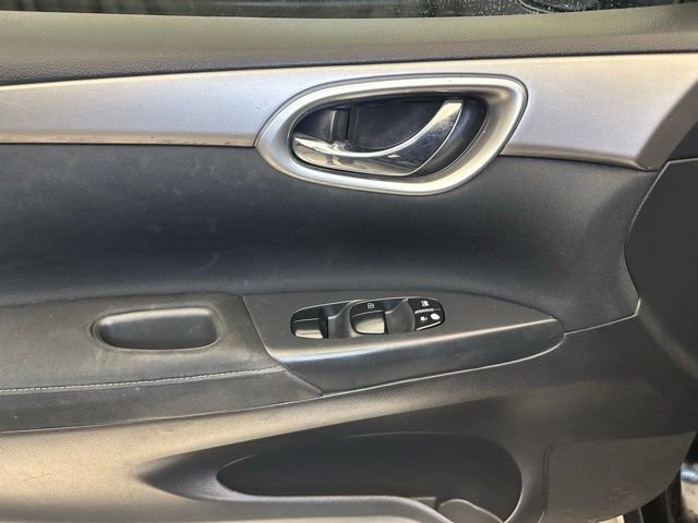 Used 2015 Nissan Sentra S FWD image 21
