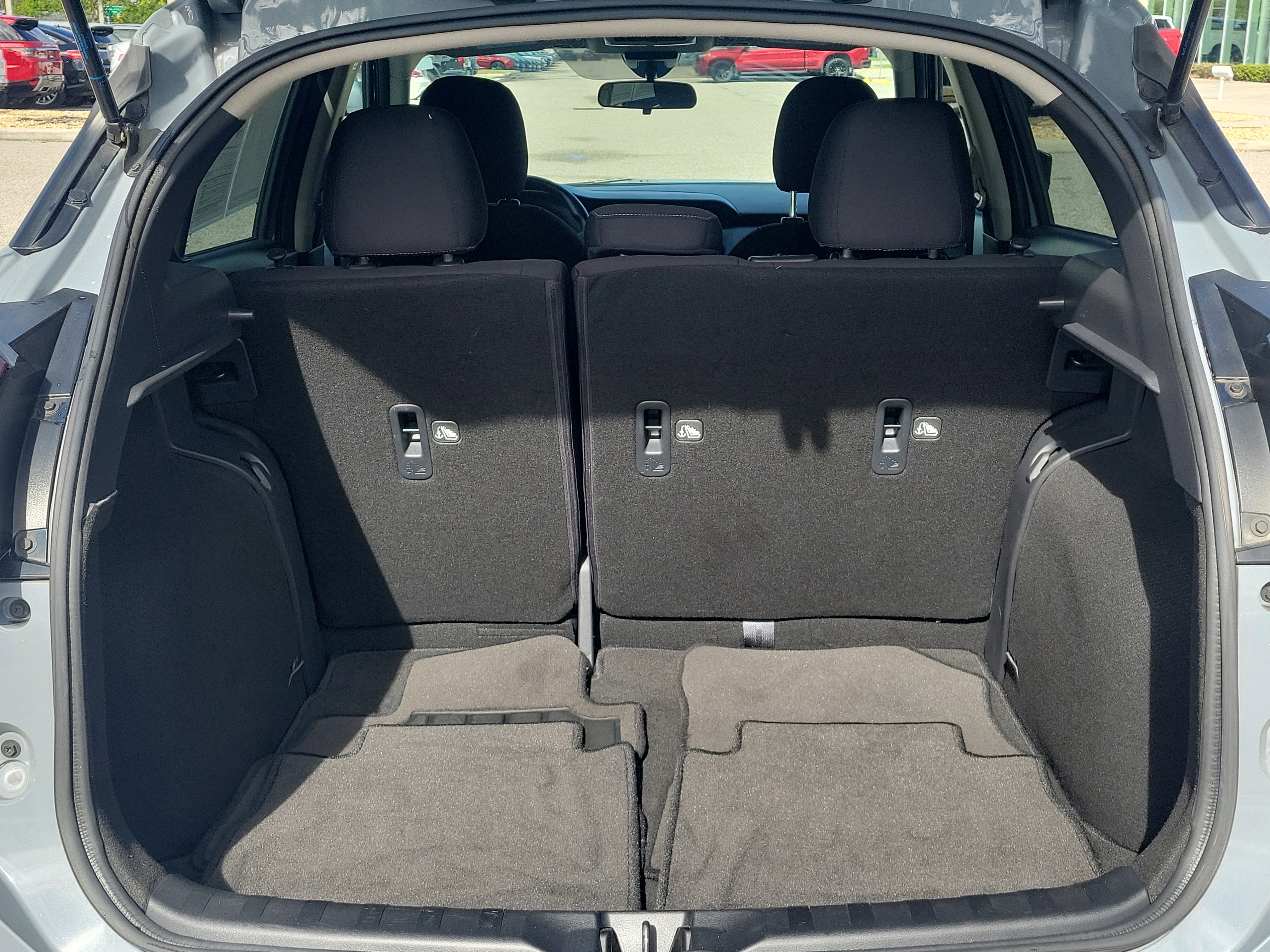 Certified 2021 Nissan Kicks SV FWD image 13