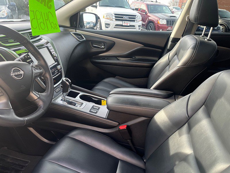 Used 2023 Nissan Murano SV image 16