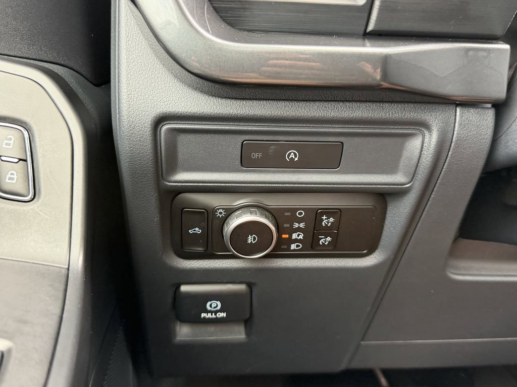 Used 2025 Ford F150 STX w/ Equipment Group 200A RWD image 28