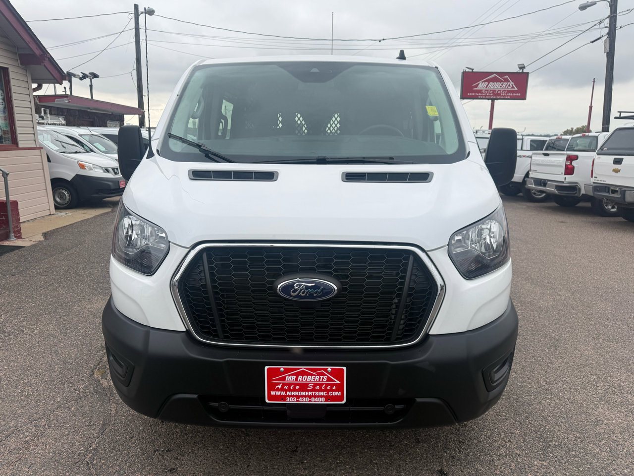 Used 2024 Ford Transit 250 Low Roof w/ Exterior Upgrade Package image 3