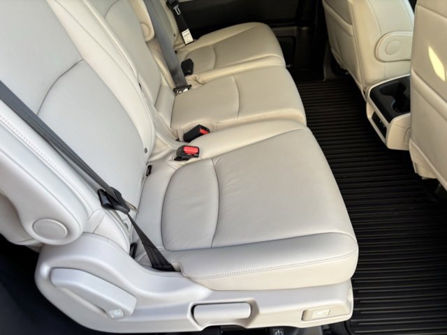 Used 2026 Honda Odyssey EX-L image 28