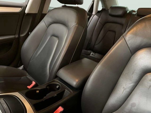 Used 2010 Audi A4 2.0T Premium FWD image 21