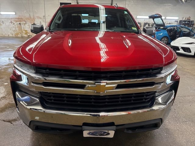 Used 2021 Chevrolet Silverado 1500 LT w/ Z71 Off-Road Package AWD/4WD image 2
