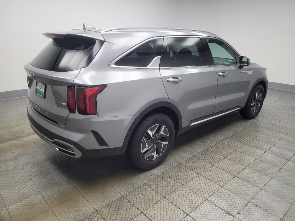 Used 2021 Kia Sorento S image 10