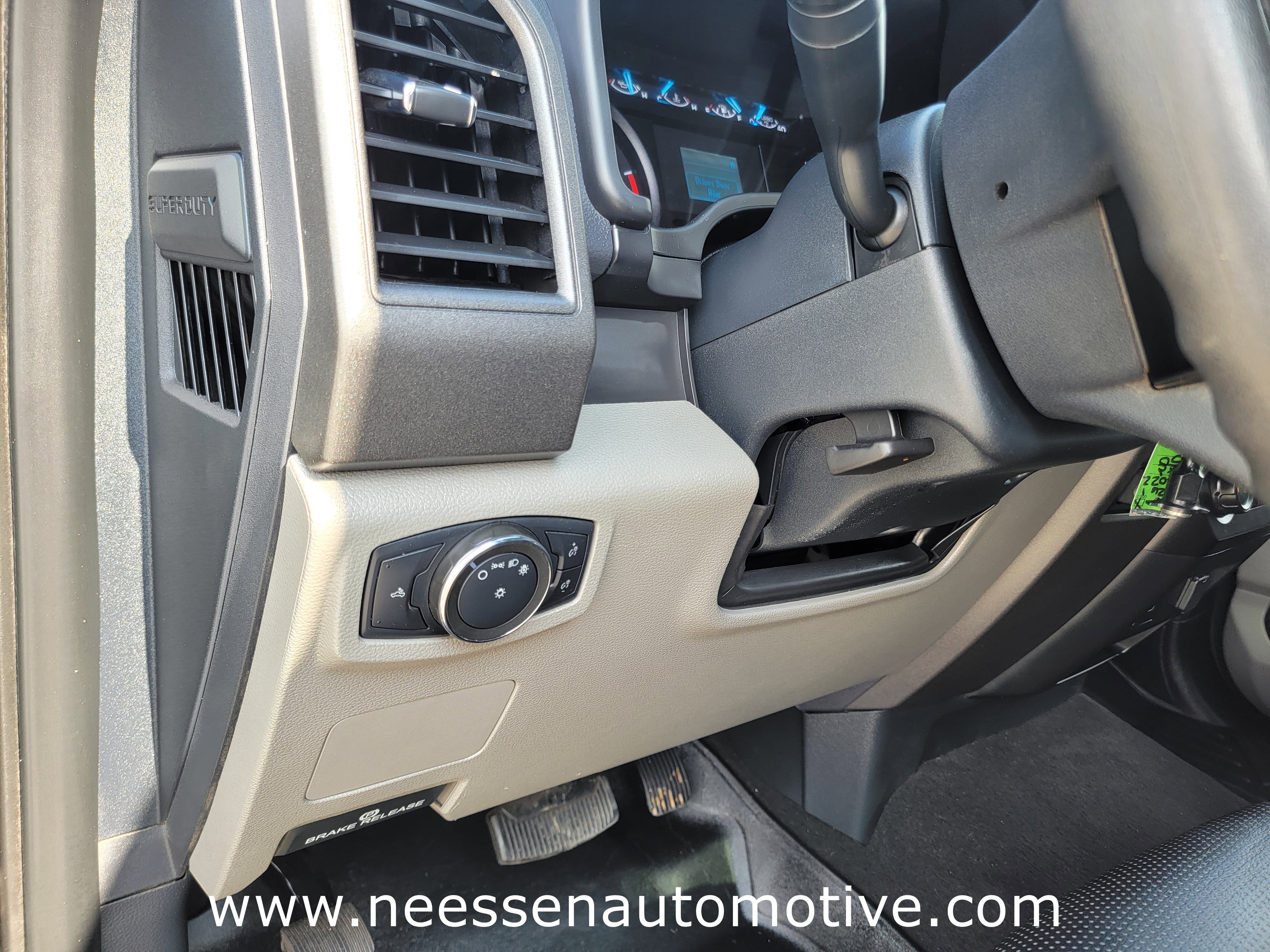 Used 2022 Ford F250 XL w/ STX Appearance Package image 22