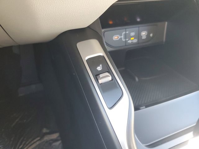 New 2026 Kia Sorento S w/ S Panoramic Sunroof Package image 25