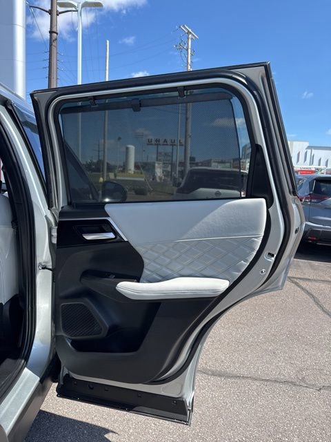 Used 2024 Mitsubishi Outlander SEL image 22