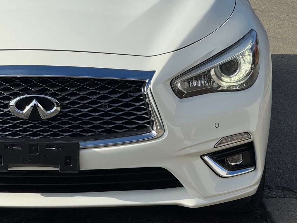 Used 2023 INFINITI Q50 Luxe w/ Cargo Package image 7