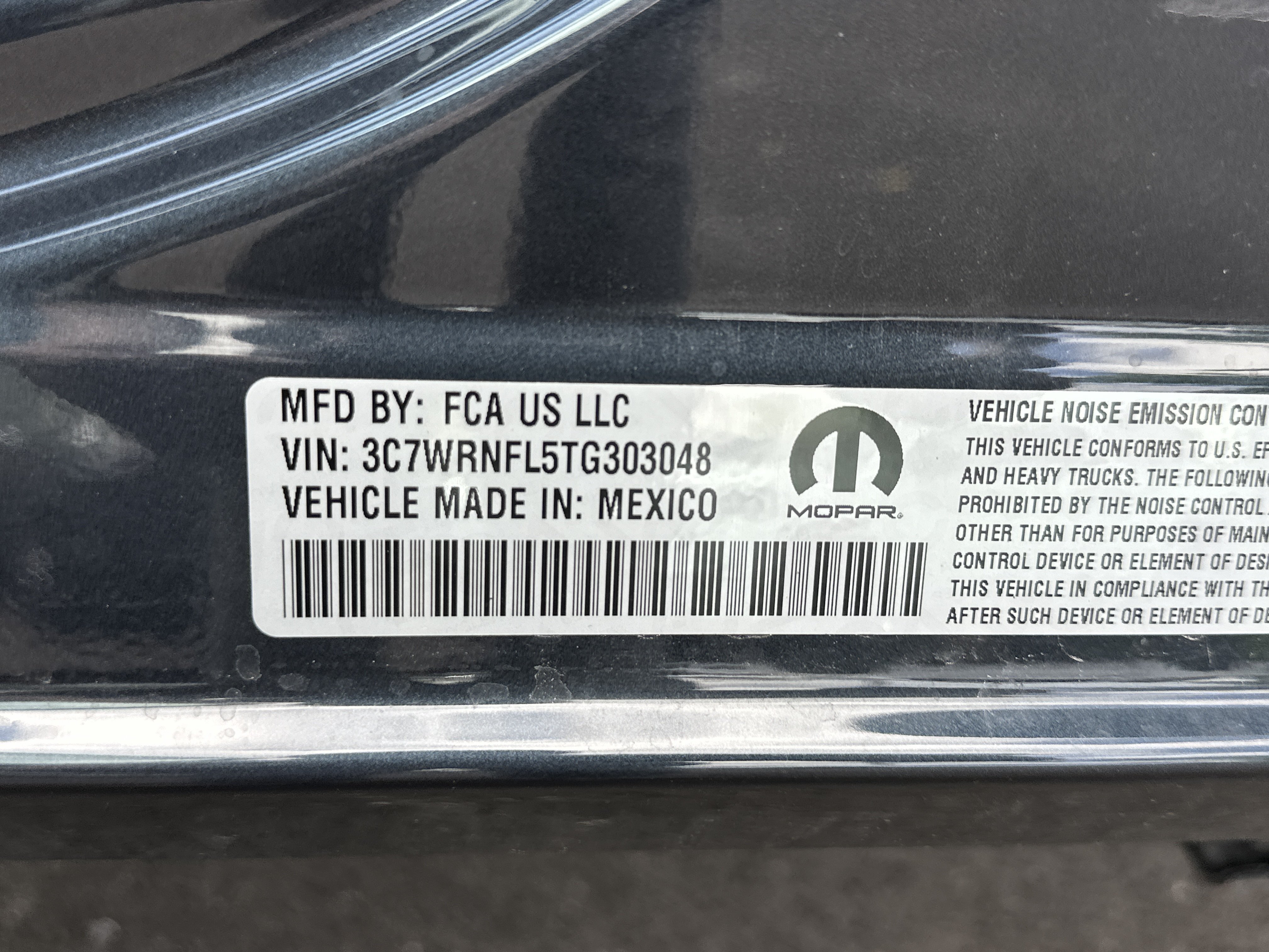 New 2026 RAM 5500 4x4 Crew Cab image 33