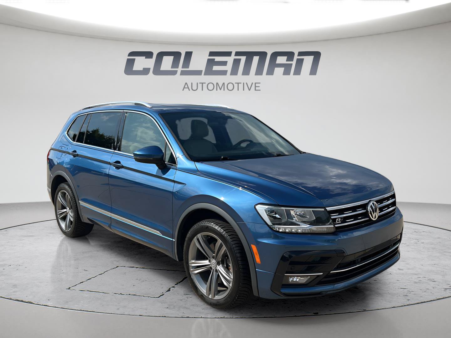 Used 2019 Volkswagen Tiguan S AWD/4WD image 2