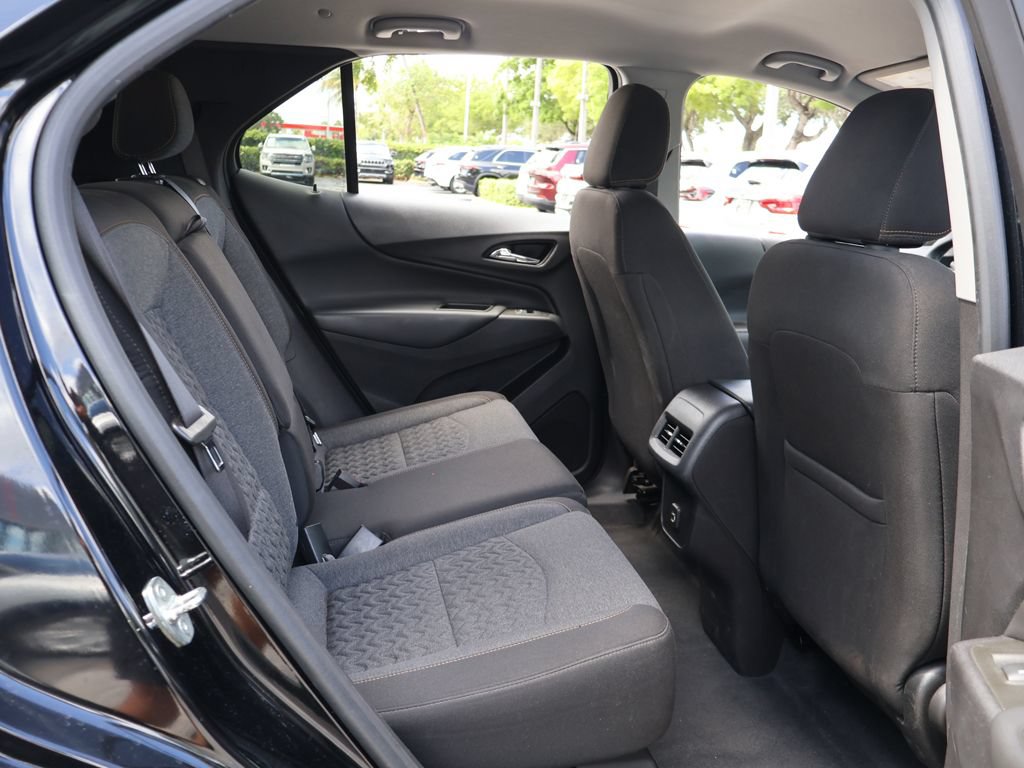 Used 2024 Chevrolet Equinox LT FWD image 32