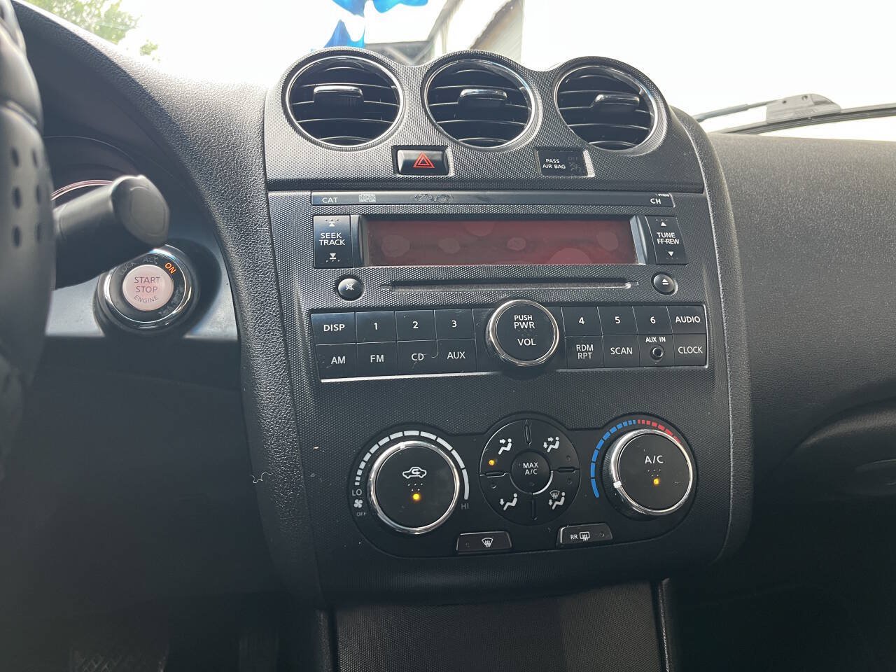 Used 2012 Nissan Altima 2.5 S FWD image 34