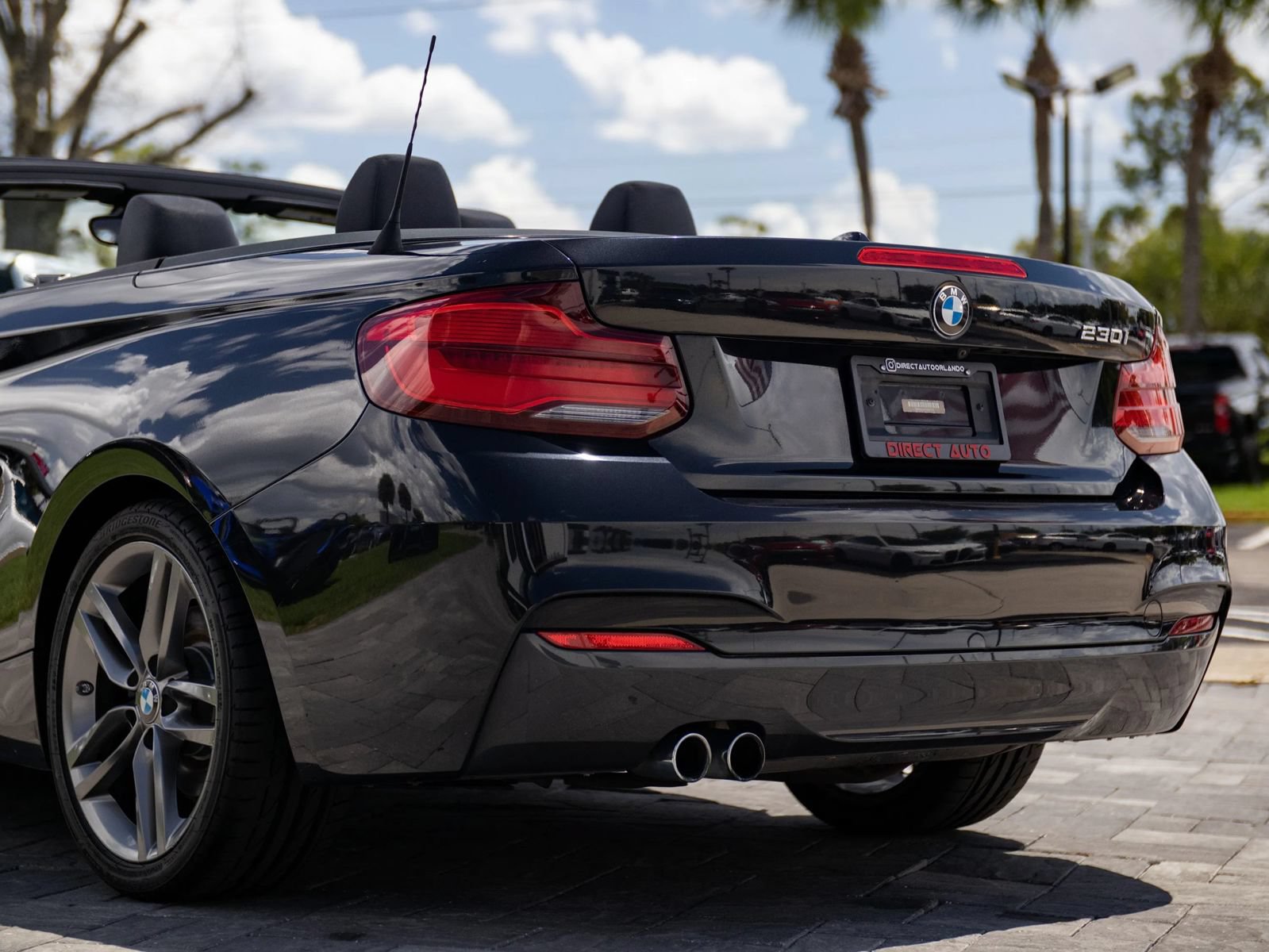 Used 2018 BMW 230i Convertible RWD image 11