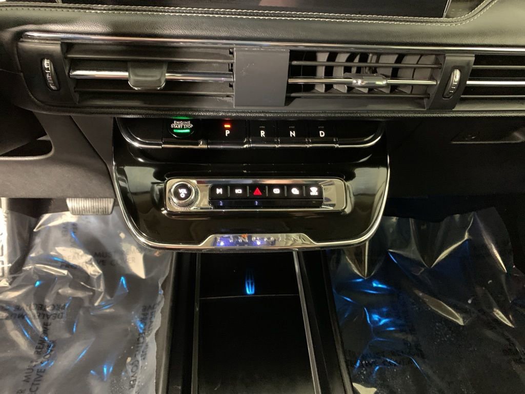 Used 2024 Lincoln Corsair Grand Touring w/ Equipment Group 301A AWD/4WD image 23