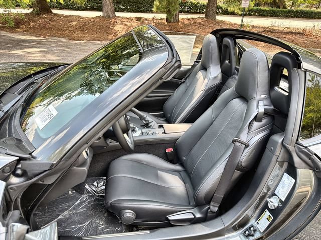 New 2026 MAZDA MX-5 Miata RF Grand Touring RWD image 23