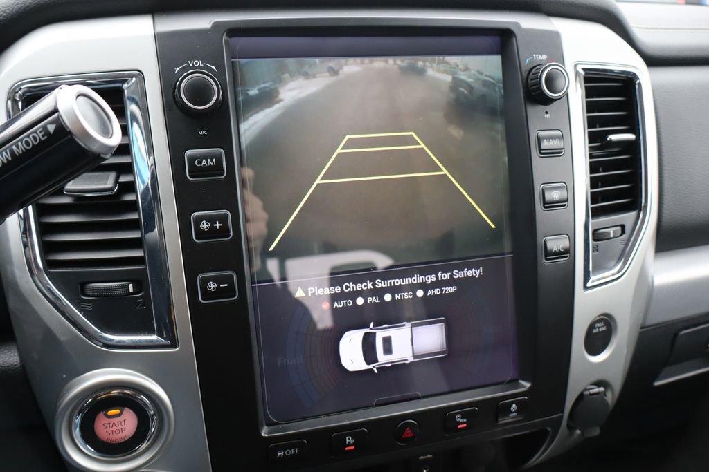 Used 2018 Nissan Titan PRO-4X image 22