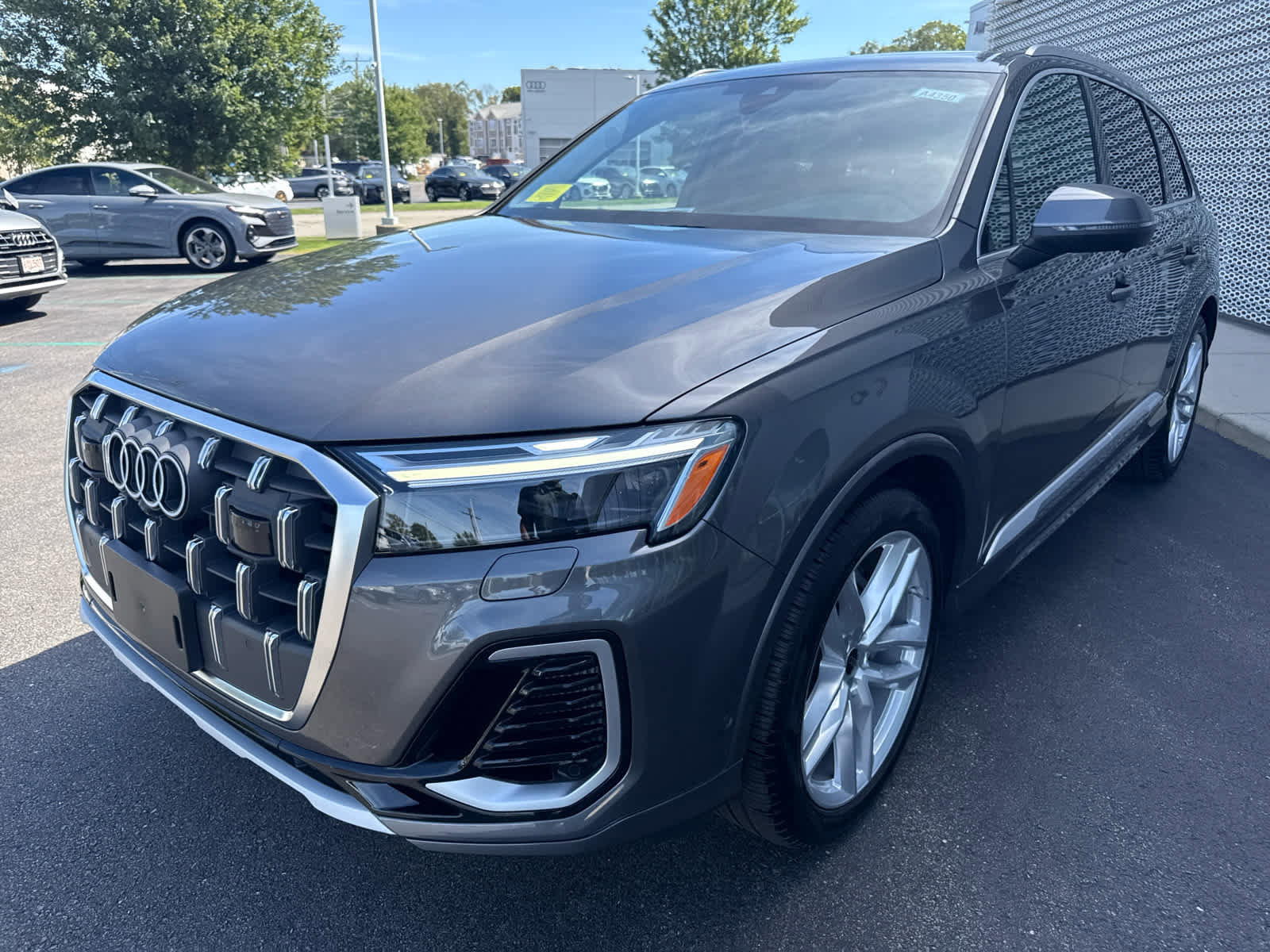 New 2025 Audi Q7 3.0T Premium Plus image 4