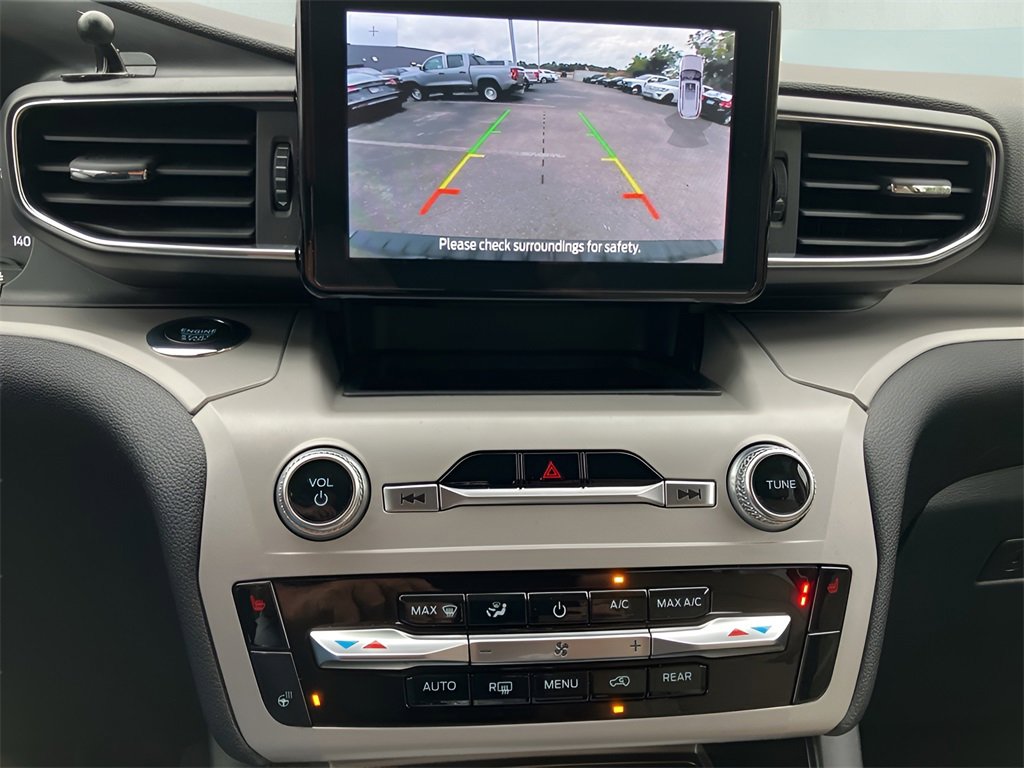 Used 2023 Ford Explorer XLT w/ Equipment Group 202A image 24