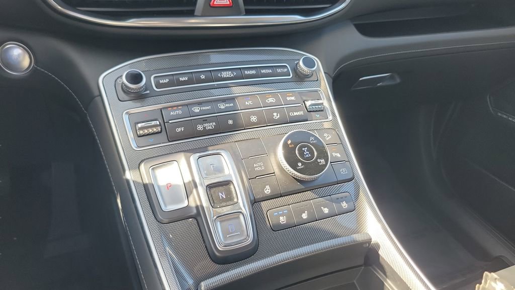 Used 2023 Hyundai Santa Fe Limited image 23