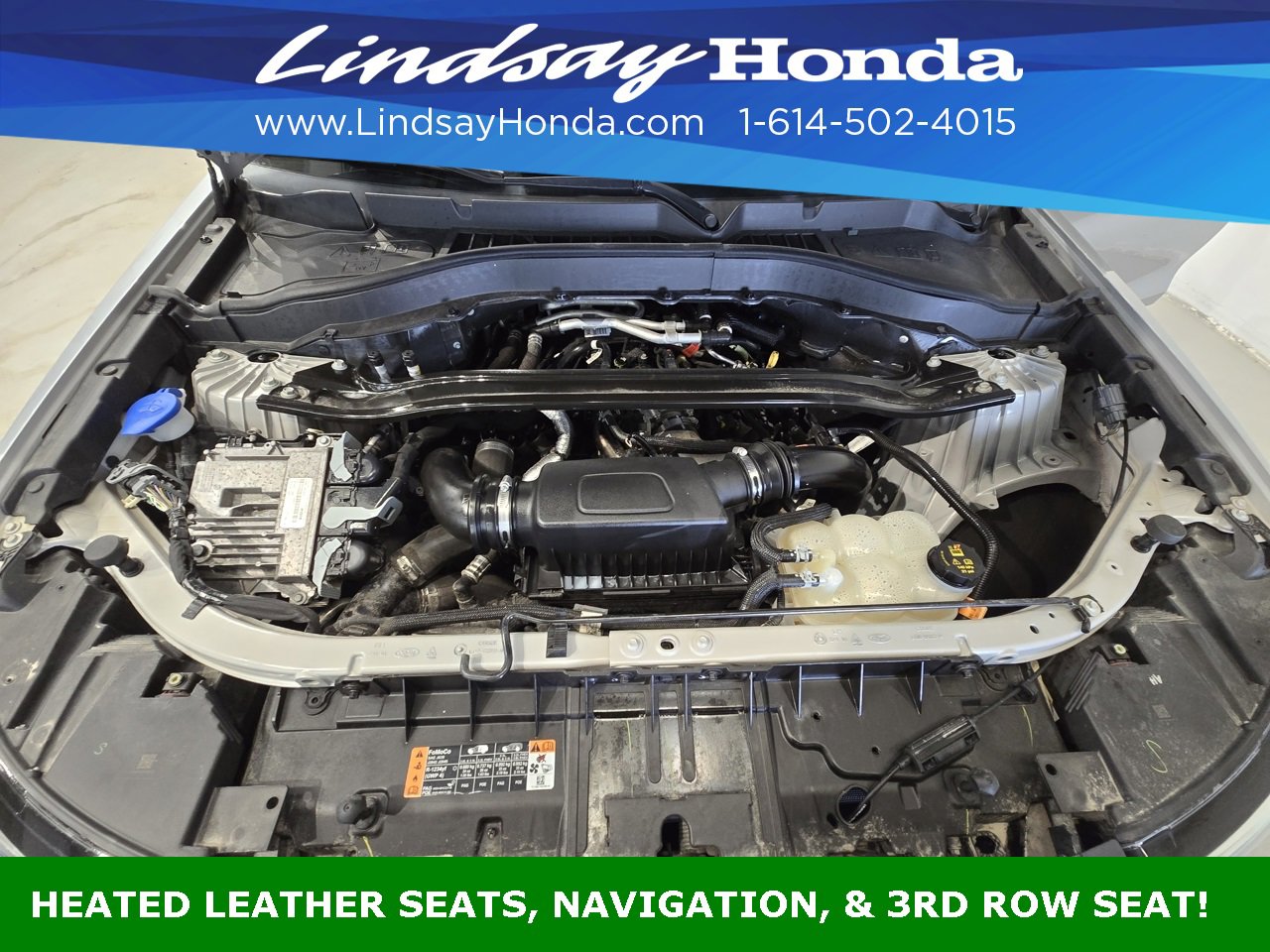 Used 2020 Ford Explorer Platinum w/ Premium Technology Package image 23