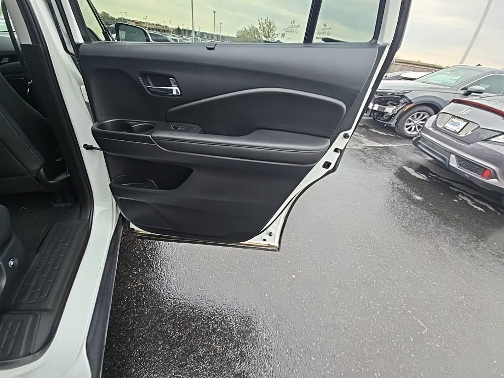 Certified 2022 Honda Pilot Elite image 33