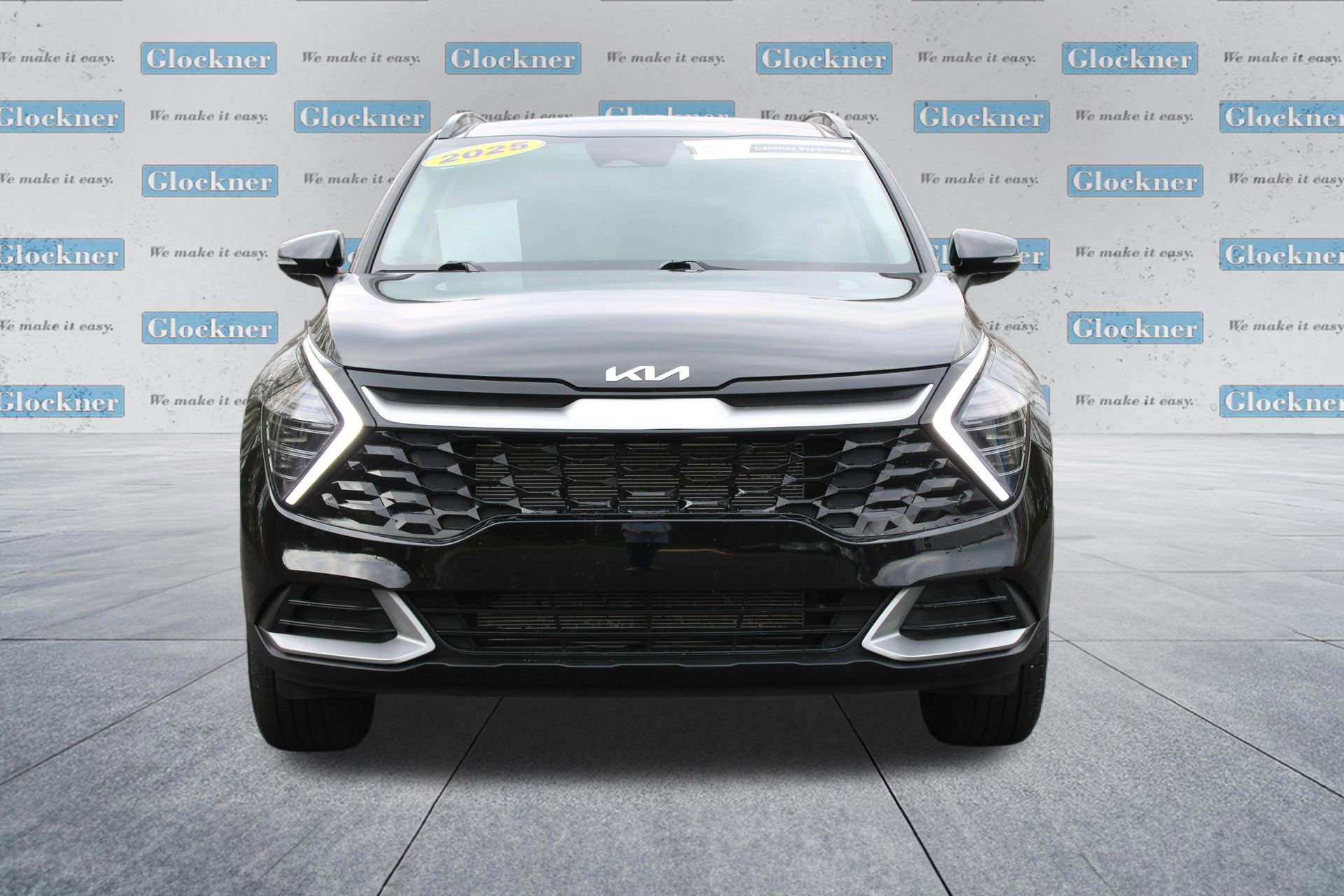 Used 2025 Kia Sportage EX w/ Premium Package image 2