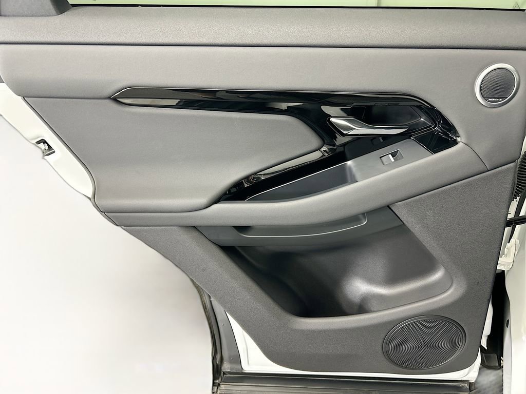 Certified 2025 Land Rover Range Rover Evoque S image 25