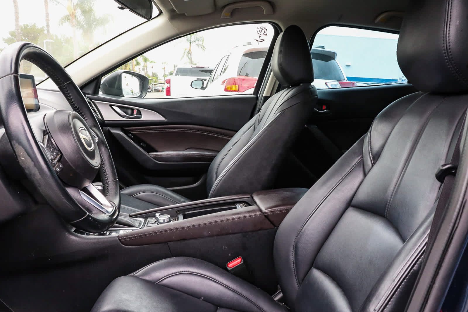 Used 2018 MAZDA MAZDA3 Touring FWD image 23