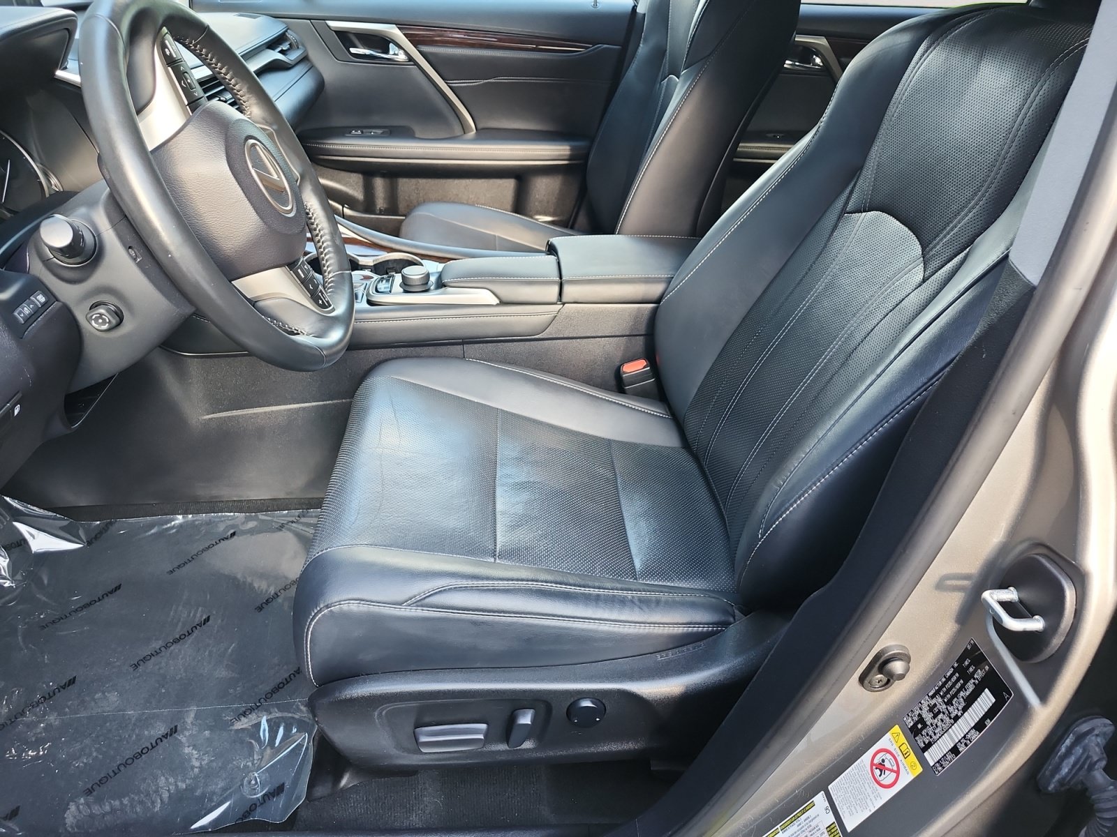 Used 2018 Lexus RX 450h AWD w/ Premium Package image 9