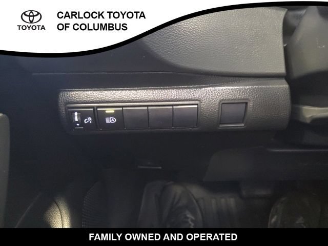 Used 2021 Toyota Corolla SE w/ Carpet Mat Package (TMS) FWD image 24