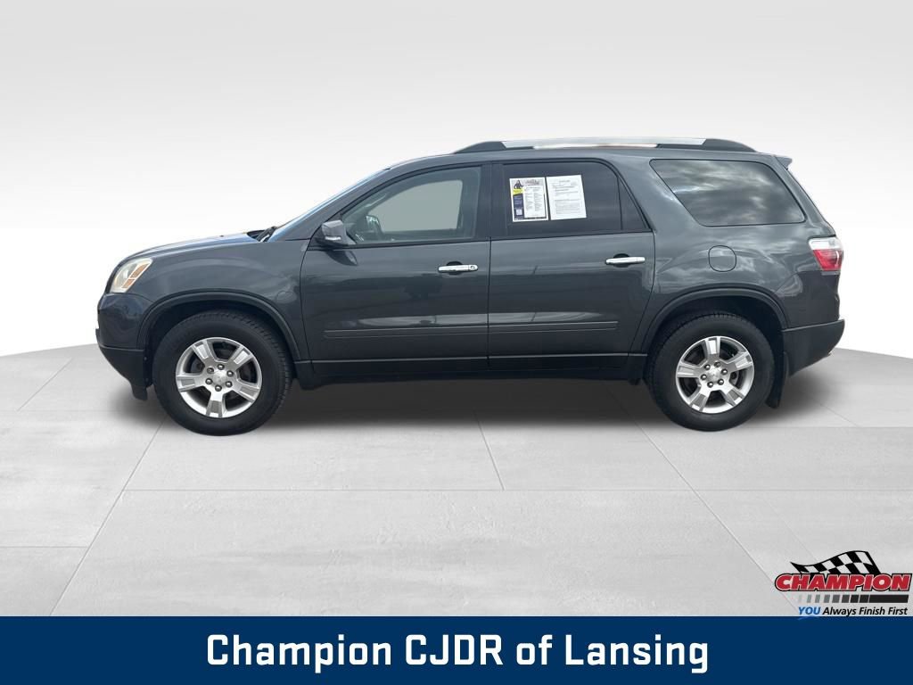 Used 2011 GMC Acadia SLE image 2