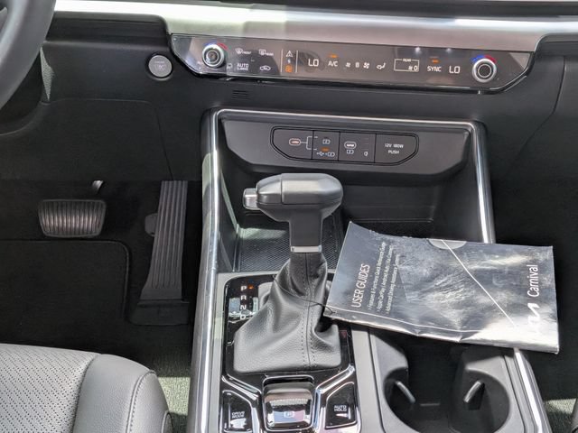 Certified 2026 Kia Carnival SX Prestige FWD image 18