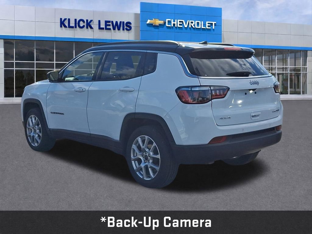 Used 2025 Jeep Compass Limited image 5