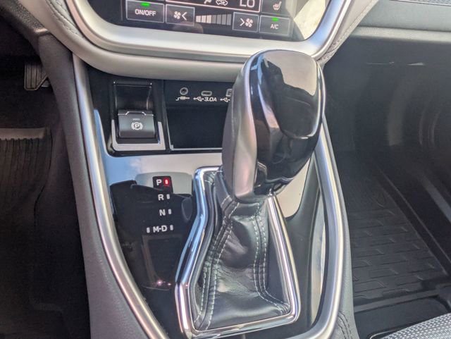 Used 2025 Subaru Outback Premium image 15