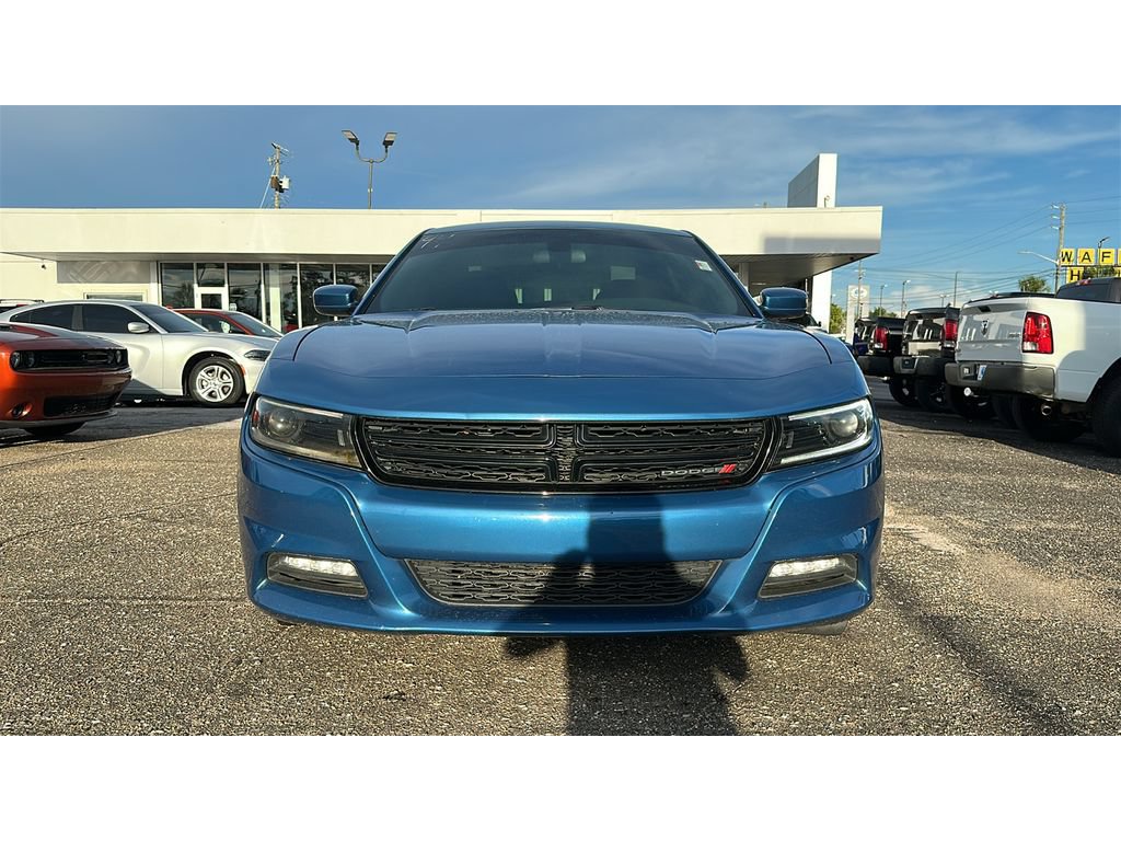 Used 2022 Dodge Charger SXT w/ Driver Convenience Group RWD image 8