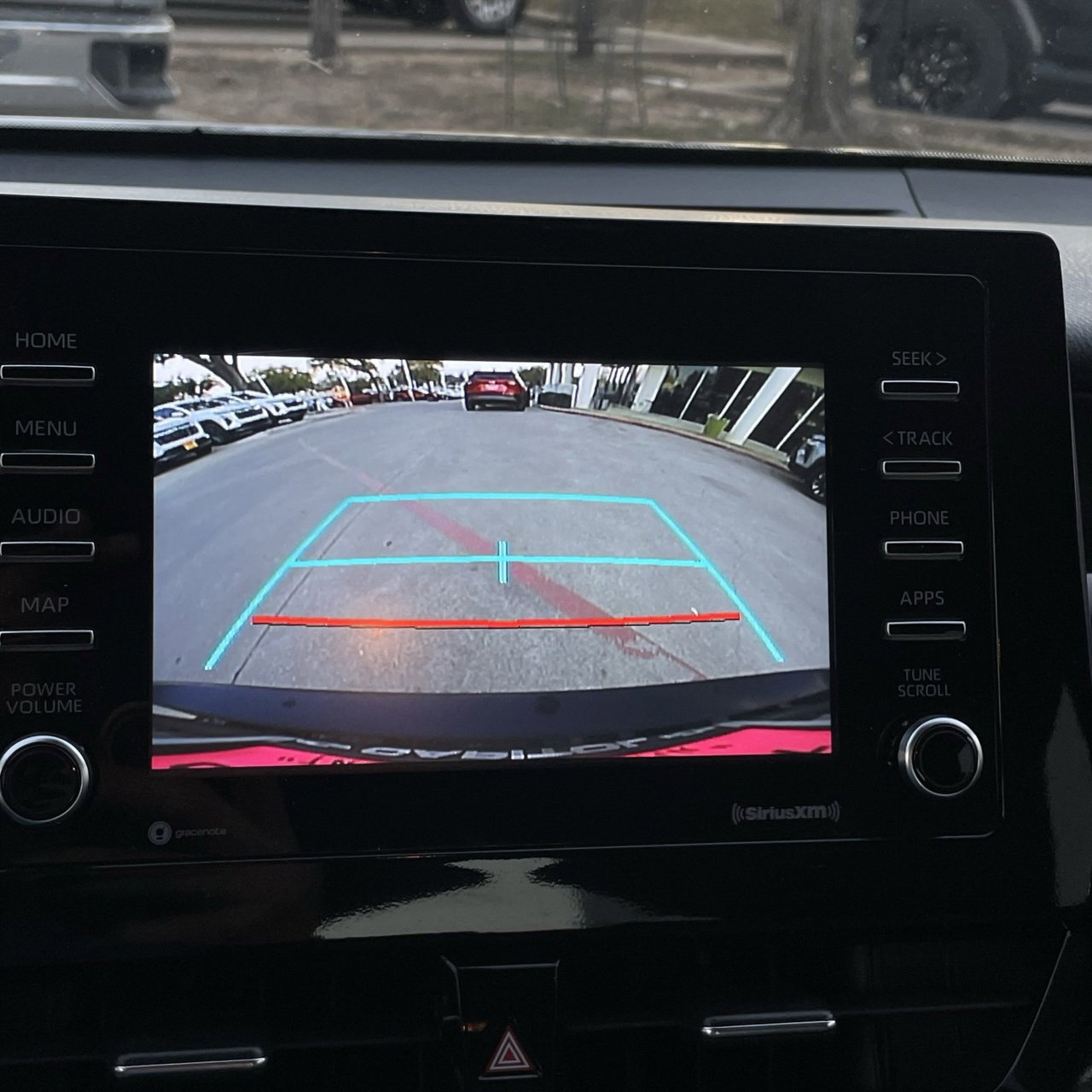 Used 2024 Toyota Camry SE image 18