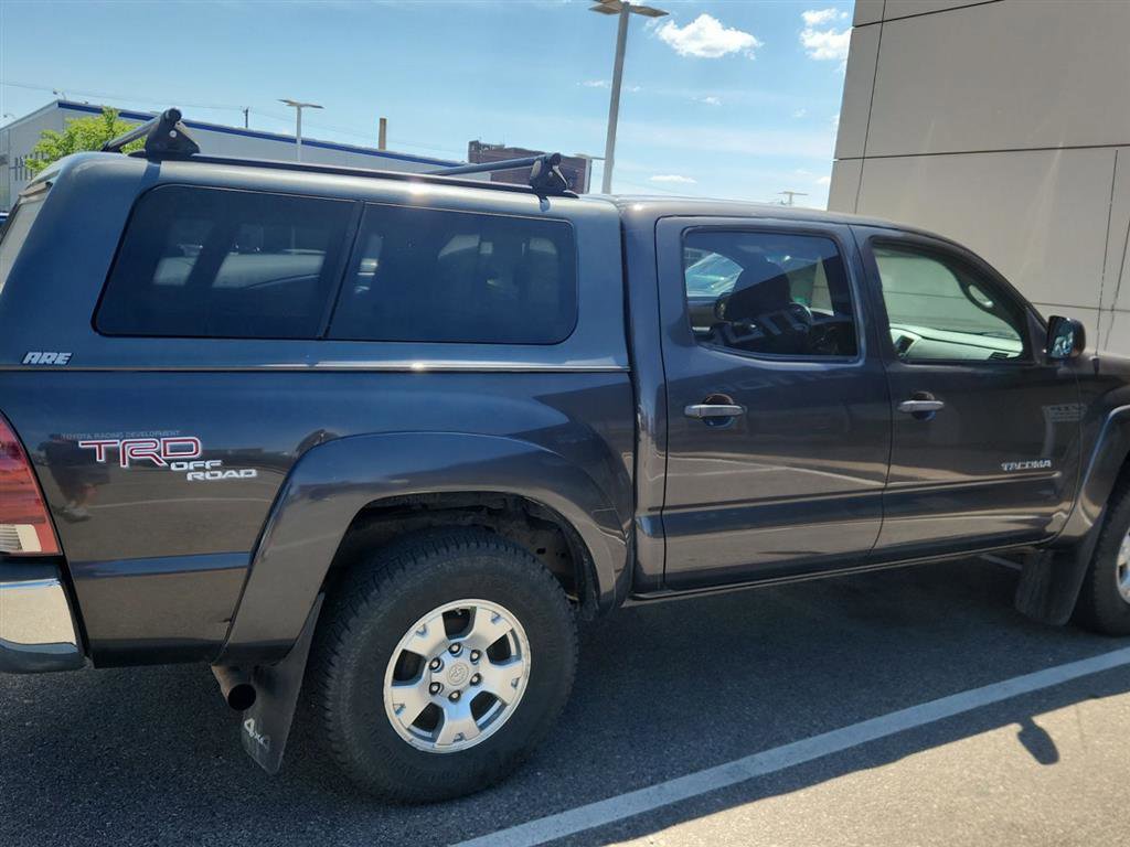 Used 2010 Toyota Tacoma 4x4 Double Cab image 4