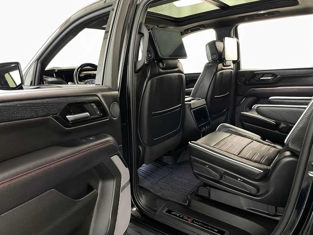 Used 2026 GMC Yukon XL AT4 Ultimate w/ LPO, Floor Liner Package AWD/4WD image 52