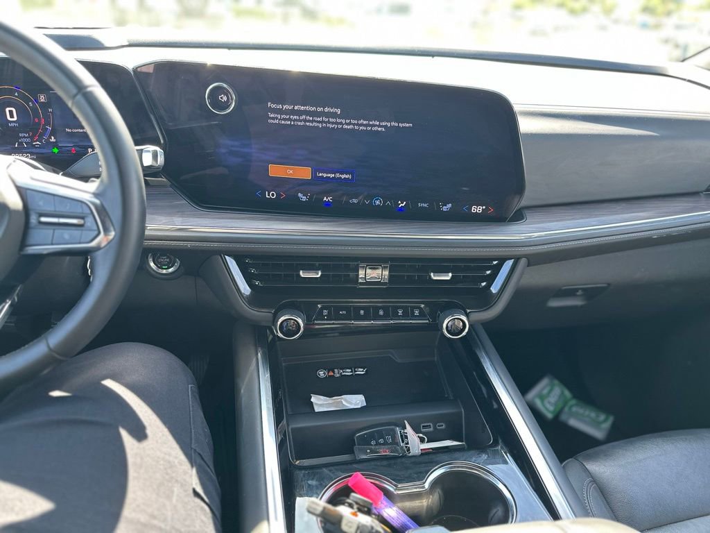 Used 2025 Chevrolet Tahoe Z71 image 9