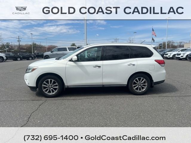 Used 2013 Nissan Pathfinder S w/ Cargo Pkg image 2