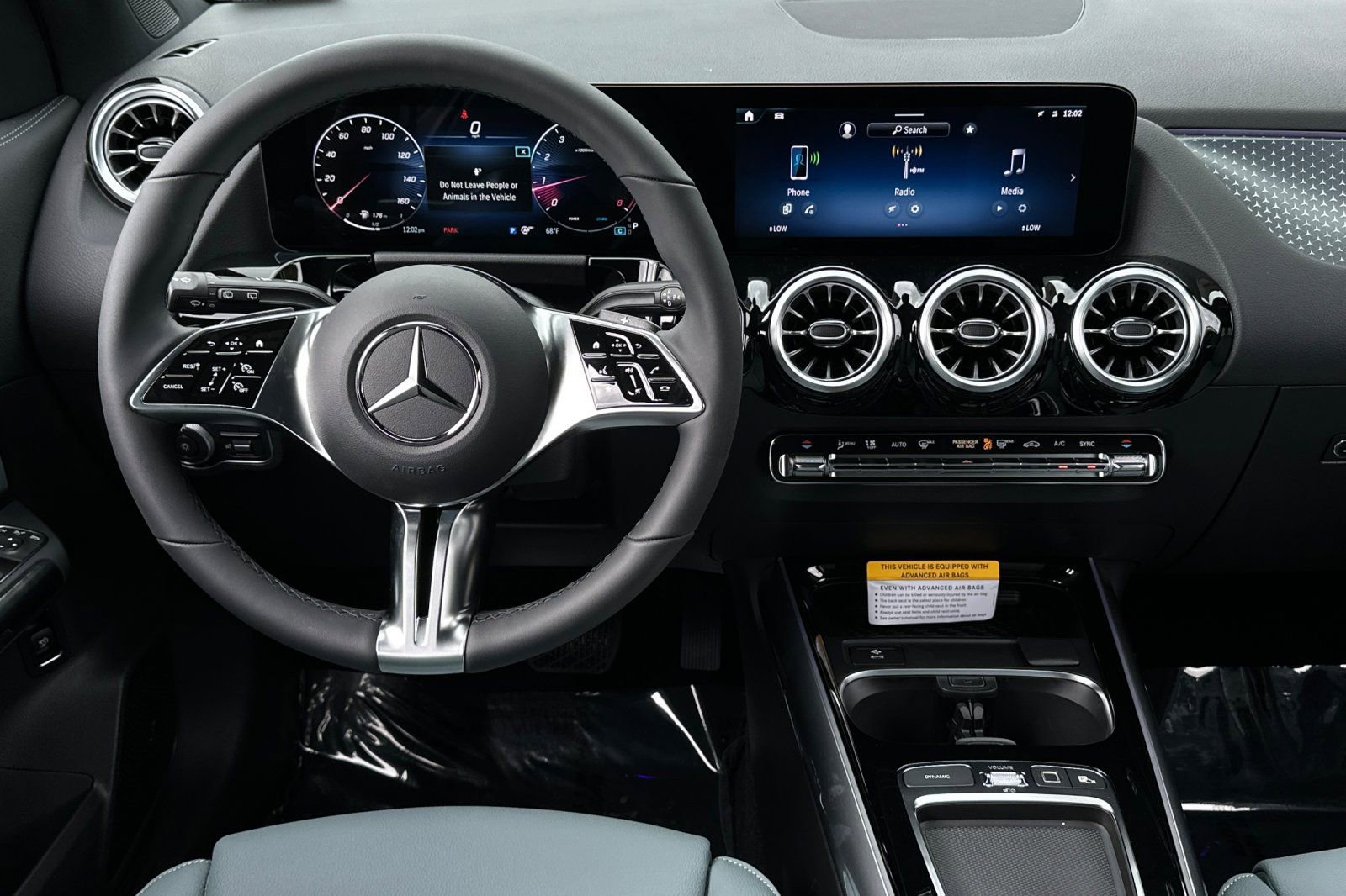 New 2026 Mercedes-Benz GLA 250 image 23