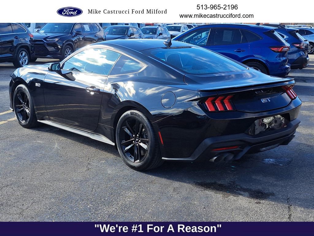 Certified 2024 Ford Mustang GT image 3