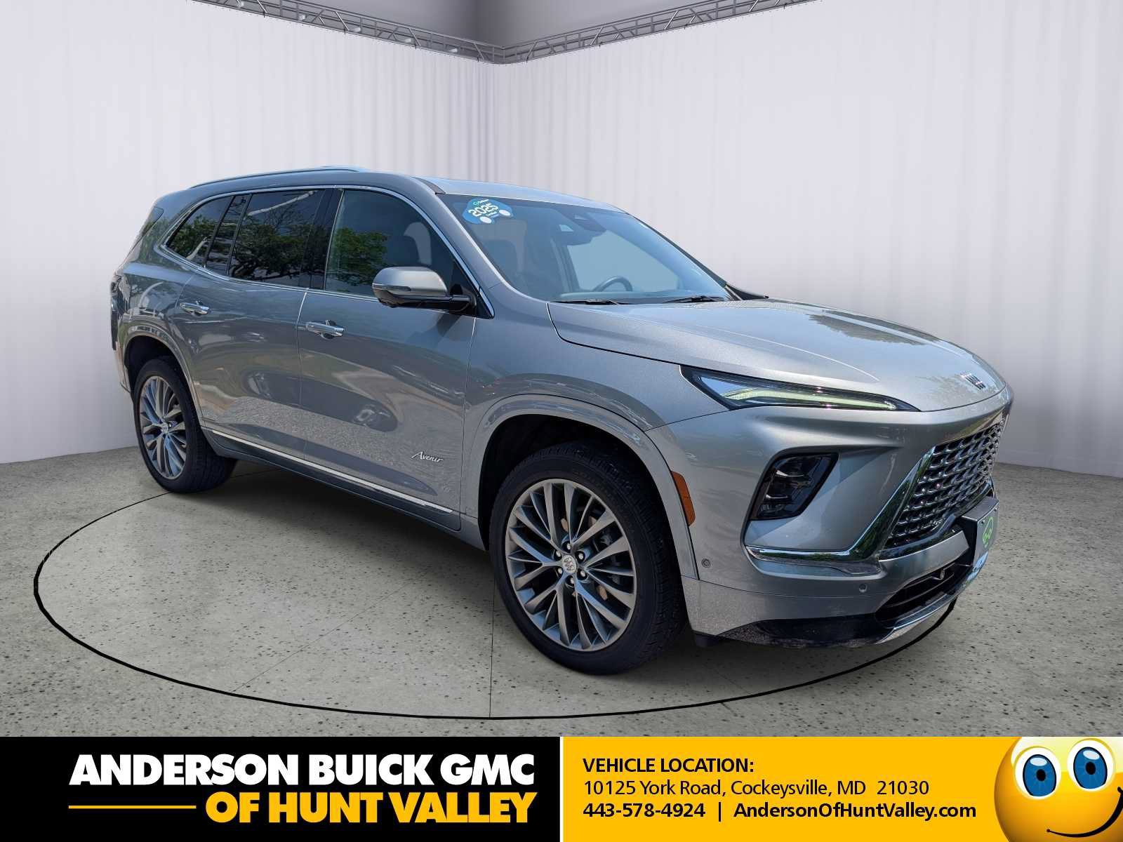 Certified 2025 Buick Enclave Avenir w/ Super Cruise Package AWD/4WD image 1
