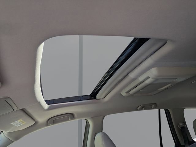 Used 2016 Honda Pilot Touring image 24