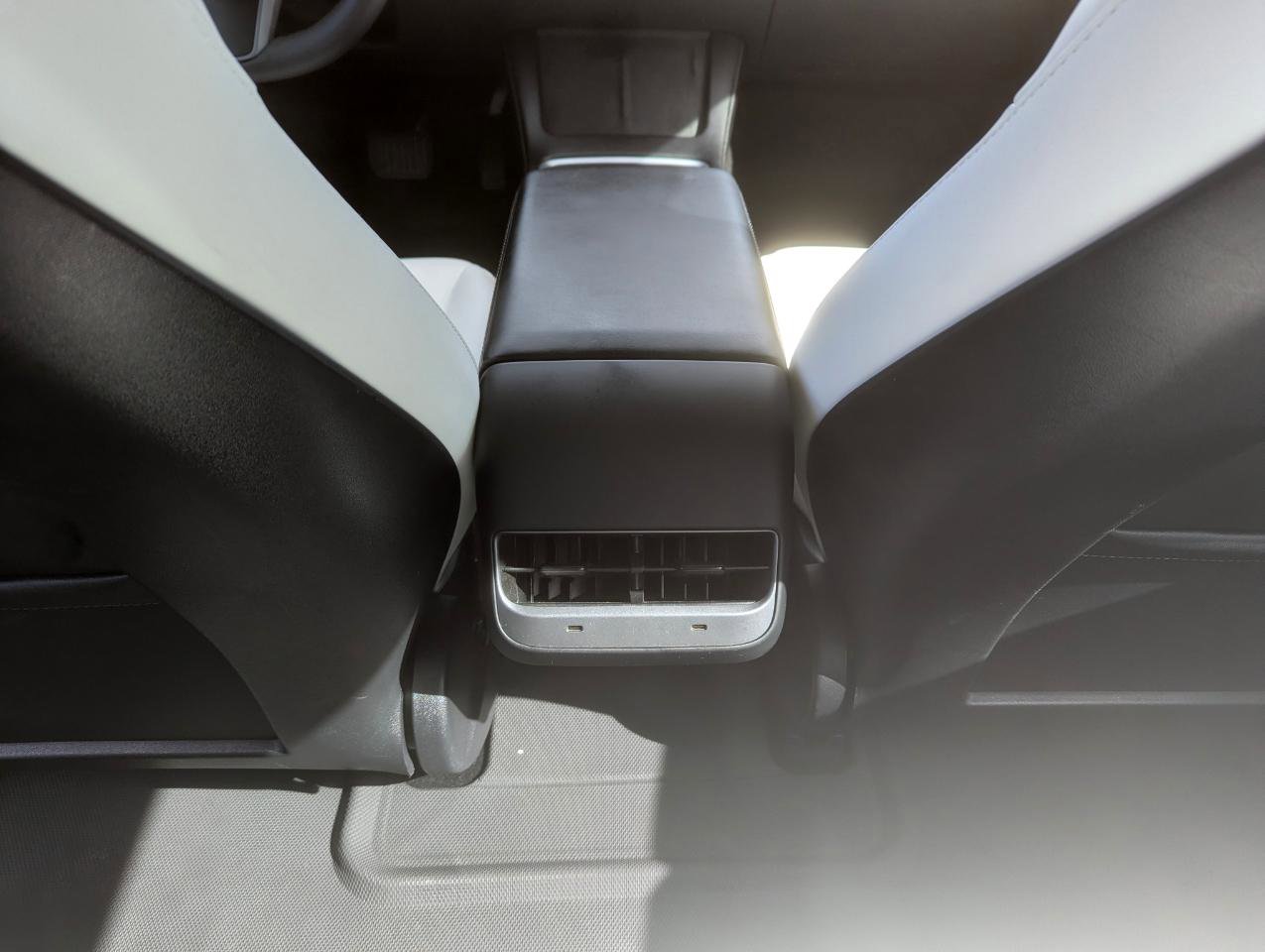 Used 2021 Tesla Model 3 Standard Range Plus image 37