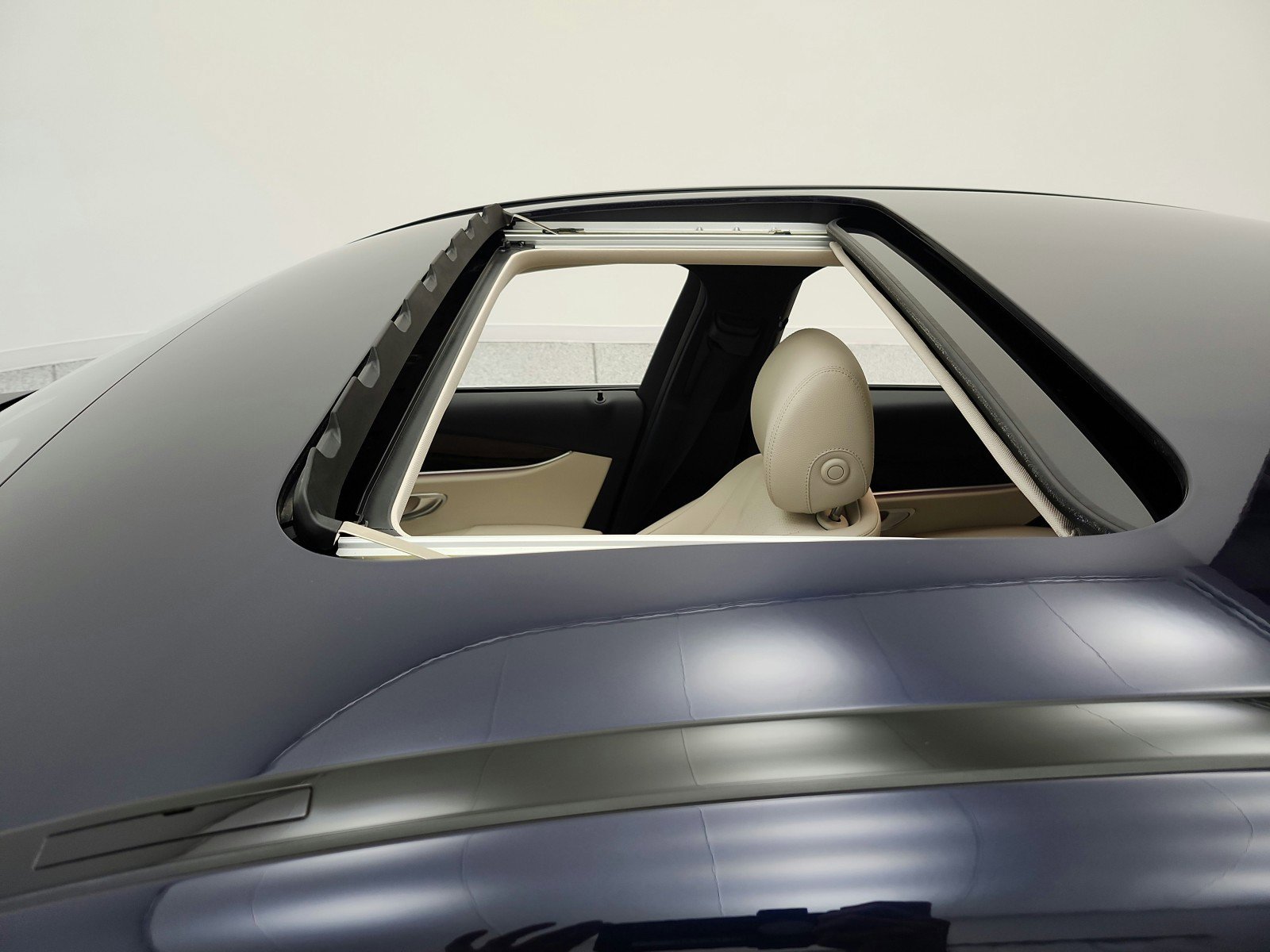 Certified 2022 Mercedes-Benz E 350 Sedan image 16