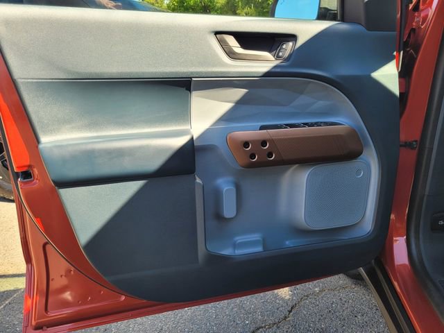 Certified 2022 Ford Maverick Lariat w/ Equipment Group 500A Standard image 16