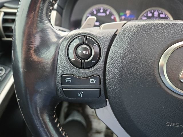 Used 2016 Lexus IS 200t image 21