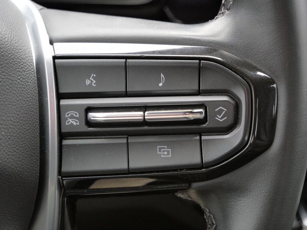 Used 2024 Chevrolet Colorado ZR2 image 38